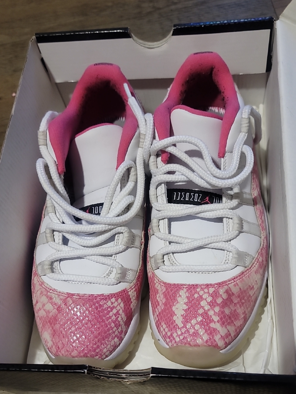 Jordan Women’s White and Pink Low-Top Sneakers with Snakeskin Detail